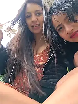 Snapshot of Nat_XxX chatting on April 2026 04:59:01 PM Nat XxX online show from April 2026 04:59:01 PM