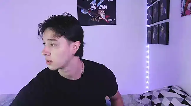 Snapshot of jack_walker190 chatting on March 2025 03:51:01 AM jack walker190 online show from March 2025 03:51:01 AM