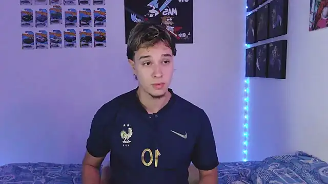 Snapshot of jack_walker190 chatting on November 2025 04:12:01 AM jack walker190 online show from November 2025 04:12:01 AM