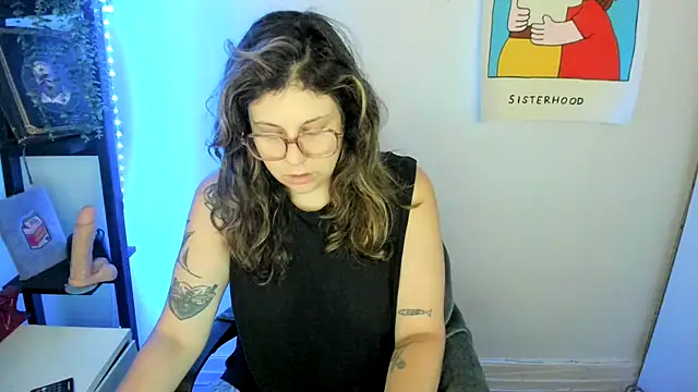 Snapshot of Rosiee69_ chatting on June 2026 01:17:02 PM Rosiee69 online show from June 2026 01:17:02 PM
