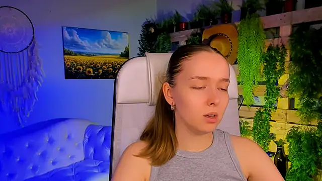 JenniferGraces online show from October 2025 10:27:01 AM