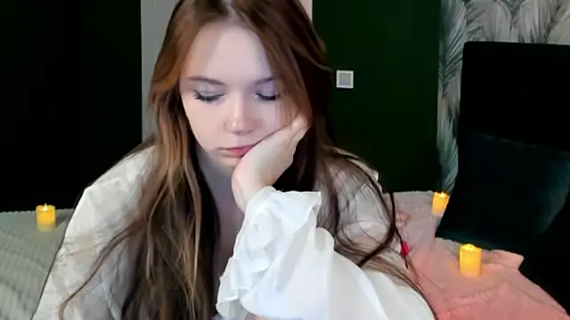 Snapshot of boozekirs_ chatting on March 2025 06:07:02 AM boozekirs online show from March 2025 06:07:02 AM