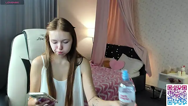 Snapshot of boozekirs_ chatting on September 2025 02:15:02 AM boozekirs online show from September 2025 02:15:02 AM