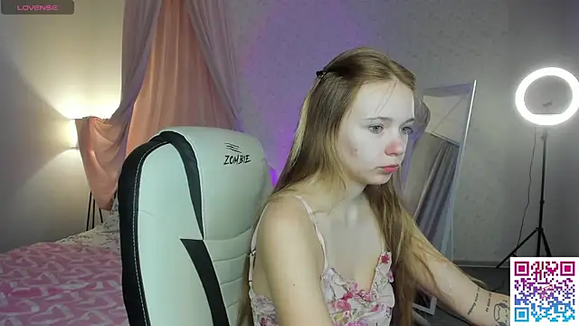 Snapshot of boozekirs_ chatting on September 2025 02:04:02 AM boozekirs online show from September 2025 02:04:02 AM