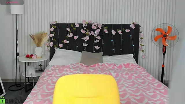 Snapshot of boozekirs_ chatting on October 2025 03:26:01 AM boozekirs online show from October 2025 03:26:01 AM