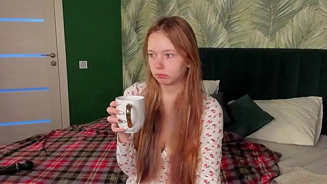 Snapshot of boozekirs_ chatting on November 2025 03:49:02 AM boozekirs online show from November 2025 03:49:02 AM