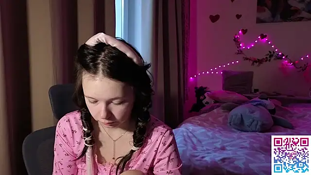 Snapshot of boozekirs_ chatting on February 2026 03:25:01 AM boozekirs online show from February 2026 03:25:01 AM