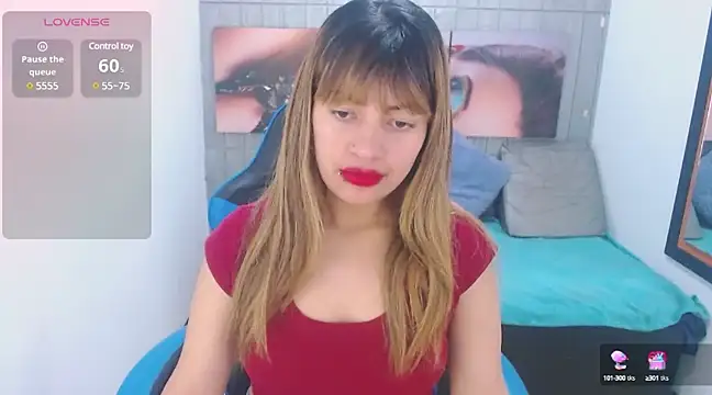 Rihana Milan online show from March 2025 09:04:02 PM