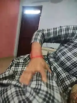 indian couple4 online show from February 2025 06:40:01 AM