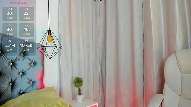 Snapshot of iiangel_ chatting on October 2025 05:41:01 AM iiangel online show from October 2025 05:41:01 AM