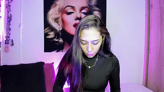 TANIA 06 online show from December 2025 01:20:01 PM