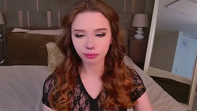 Snapshot of Sierra_Fane chatting on February 2025 03:48:02 PM Sierra Fane online show from February 2025 03:48:02 PM