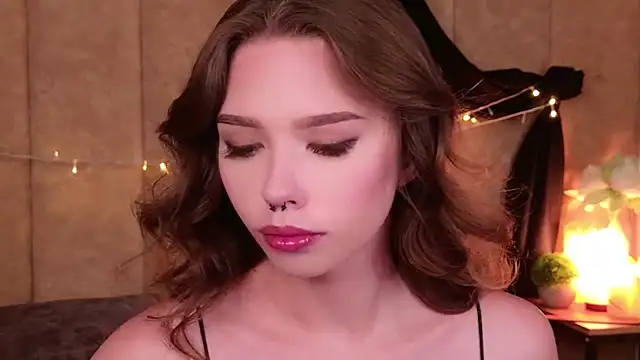 Snapshot of Sierra_Fane chatting on September 2025 05:53:02 AM Sierra Fane online show from September 2025 05:53:02 AM