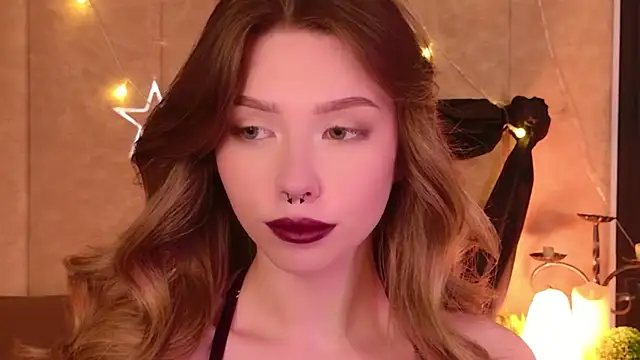 Snapshot of Sierra_Fane chatting on April 2026 11:11:02 AM Sierra Fane online show from April 2026 11:11:02 AM