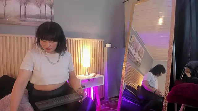 lilith catt online show from October 2025 08:08:02 PM