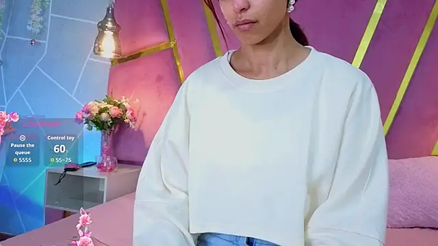 EmmyCortez online show from April 2026 11:47:01 AM