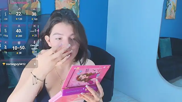 Zamira Taylor online show from October 2025 10:34:02 PM