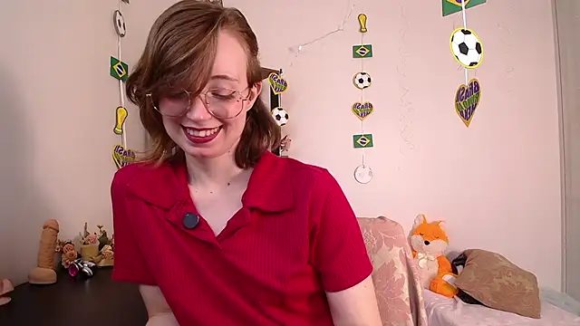 Snapshot of Elise_Nyx chatting on June 2026 01:48:01 PM Elise Nyx online show from June 2026 01:48:01 PM
