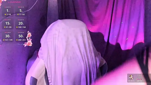 Snapshot of brii69 chatting on October 2025 02:34:01 AM brii69 online show from October 2025 02:34:01 AM