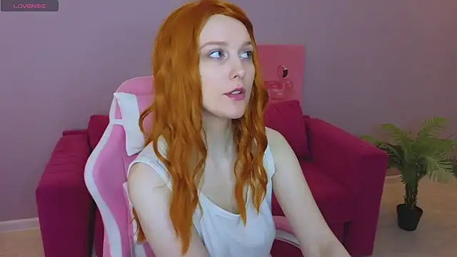 KristinMoore online show from March 2025 09:24:02 AM