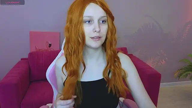 KristinMoore online show from March 2025 09:09:01 AM