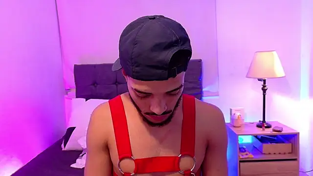 Snapshot of eross_chipre_ chatting on March 2026 03:21:01 AM eross chipre online show from March 2026 03:21:01 AM