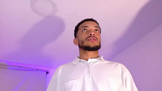 Snapshot of eross_chipre_ chatting on March 2026 02:44:02 AM eross chipre online show from March 2026 02:44:02 AM