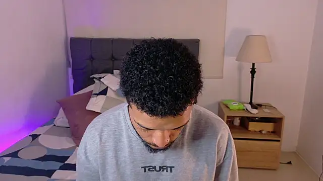 Snapshot of eross_chipre_ chatting on April 2026 02:51:01 AM eross chipre online show from April 2026 02:51:01 AM