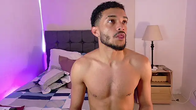 Snapshot of eross_chipre_ chatting on April 2026 07:58:02 PM eross chipre online show from April 2026 07:58:02 PM