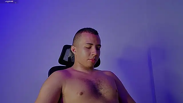 Donathoo1 online show from March 2025 02:08:01 PM