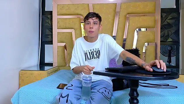 Noahoconor online show from September 2025 04:29:01 PM