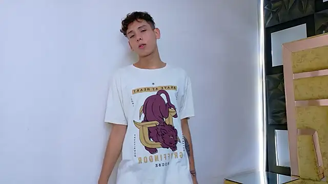 Noahoconor online show from September 2025 07:35:01 PM