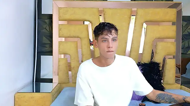 Noahoconor online show from September 2025 05:03:02 PM