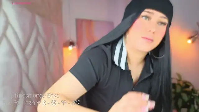 Leaa Cox online show from November 2025 03:15:01 AM