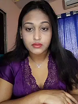 Snapshot of hotlovr chatting on March 2025 03:11:02 AM hotlovr online show from March 2025 03:11:02 AM