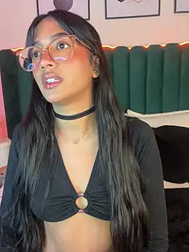 Tyla Ks online show from March 2025 01:26:02 AM