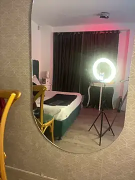 Tyla Ks online show from March 2025 07:25:01 PM