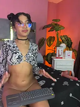 Tyla Ks online show from March 2025 01:45:02 AM