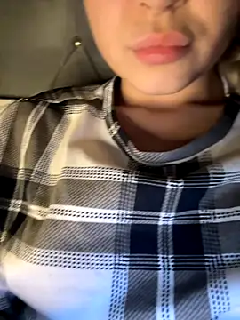 laraaaaaa online show from December 2025 03:27:02 AM