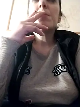 Snapshot of sokiee chatting on February 2025 01:58:01 AM sokiee online show from February 2025 01:58:01 AM