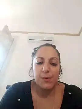 Snapshot of sokiee chatting on March 2025 08:32:02 AM sokiee online show from March 2025 08:32:02 AM