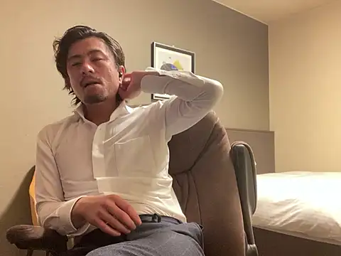 masato1115aa online show from February 2026 12:10:02 PM