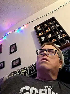 Smallone327 online show from February 2025 04:01:01 AM