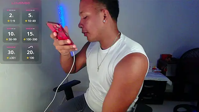 Gooss cum online show from November 2025 02:33:01 AM