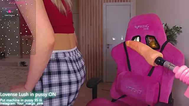 Snapshot of Margony chatting on April 2026 06:58:01 AM Margony online show from April 2026 06:58:01 AM