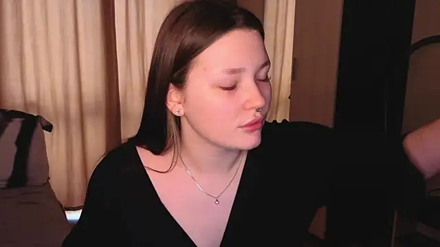 Snapshot of milliedoll chatting on April 2026 07:09:01 AM milliedoll online show from April 2026 07:09:01 AM