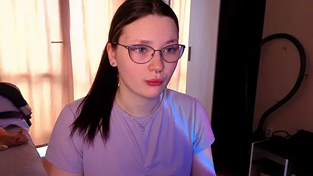 Snapshot of milliedoll chatting on April 2026 04:56:01 AM milliedoll online show from April 2026 04:56:01 AM