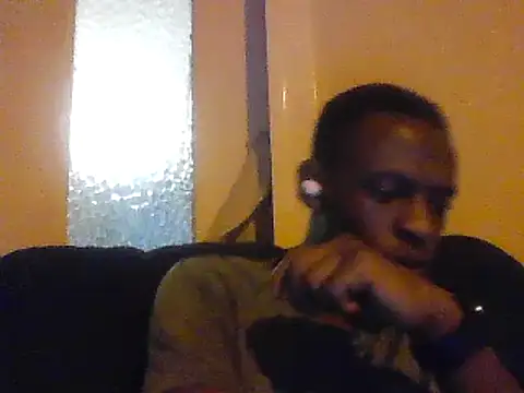 Snapshot of Justusual444 chatting on March 2025 04:25:01 PM Justusual444 online show from March 2025 04:25:01 PM