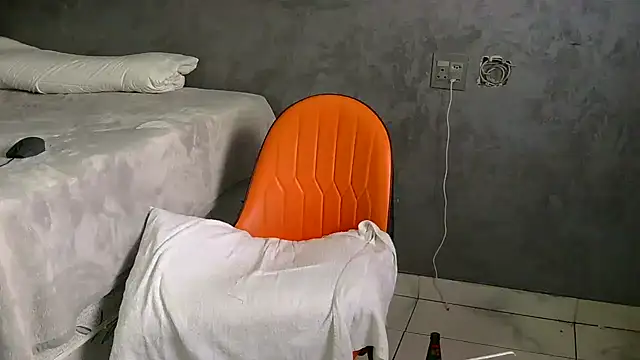 Snapshot of Justusual444 chatting on December 2025 10:30:01 AM Justusual444 online show from December 2025 10:30:01 AM