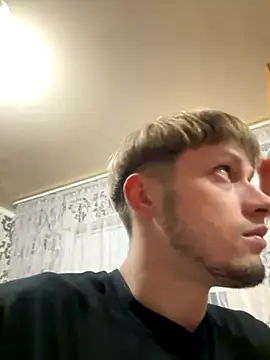 frama666 online show from November 2025 05:42:01 PM